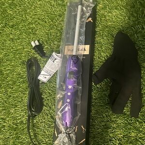 Wavytalk Purple Curling Wand with Glove new